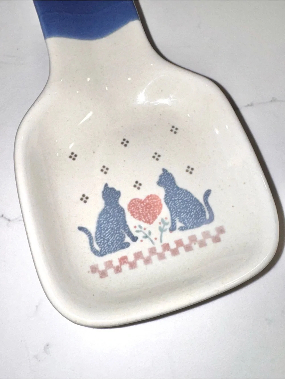 Otagiri Blue and Cream Ceramic Spoon Rest with Cat Motif